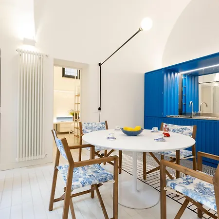 Designer Three-room 100 Meters From The Cathedral 44